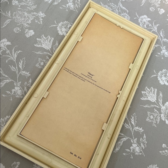 Vintage Floral Wall Art Frame - Picture 3 of 5